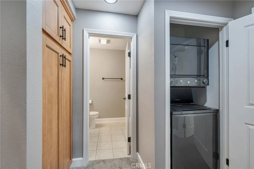3435 Salisbury Circle #C Orange, CA 92869