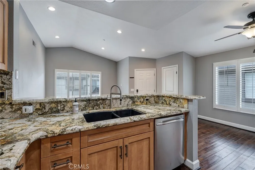3435 Salisbury Circle #C Orange, CA 92869