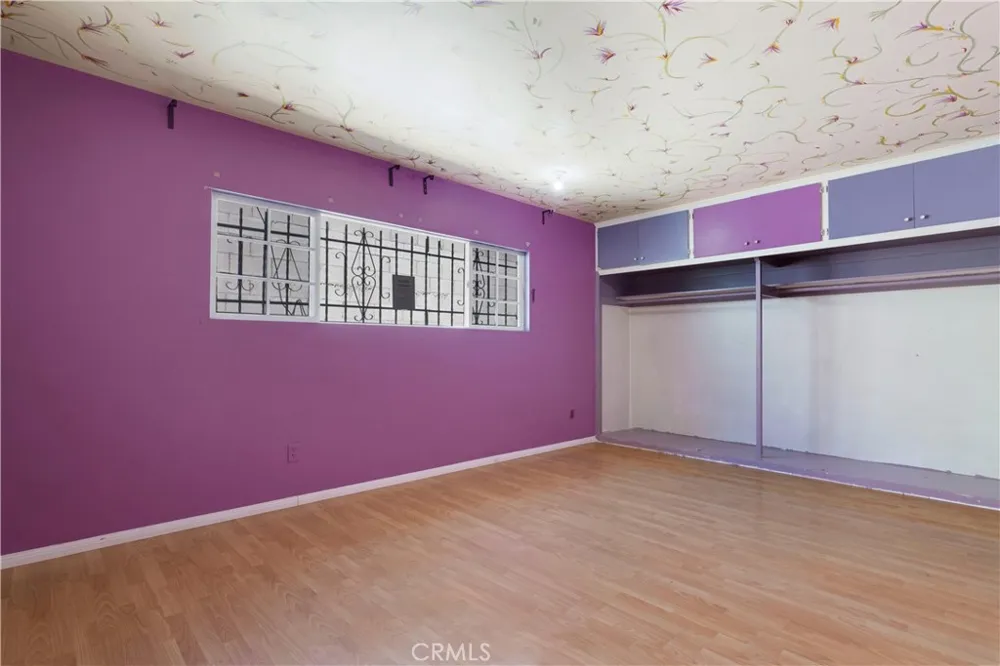 7134 Stansbury Avenue Van Nuys, CA 91405