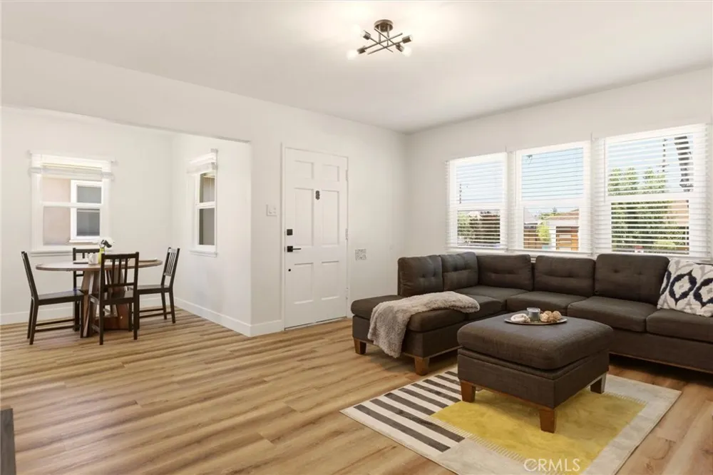 2151 Euclid Avenue Long Beach, CA 90815