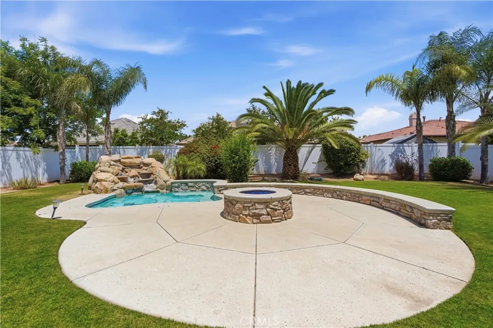 12706 Stillbrook Drive Bakersfield, CA 93311
