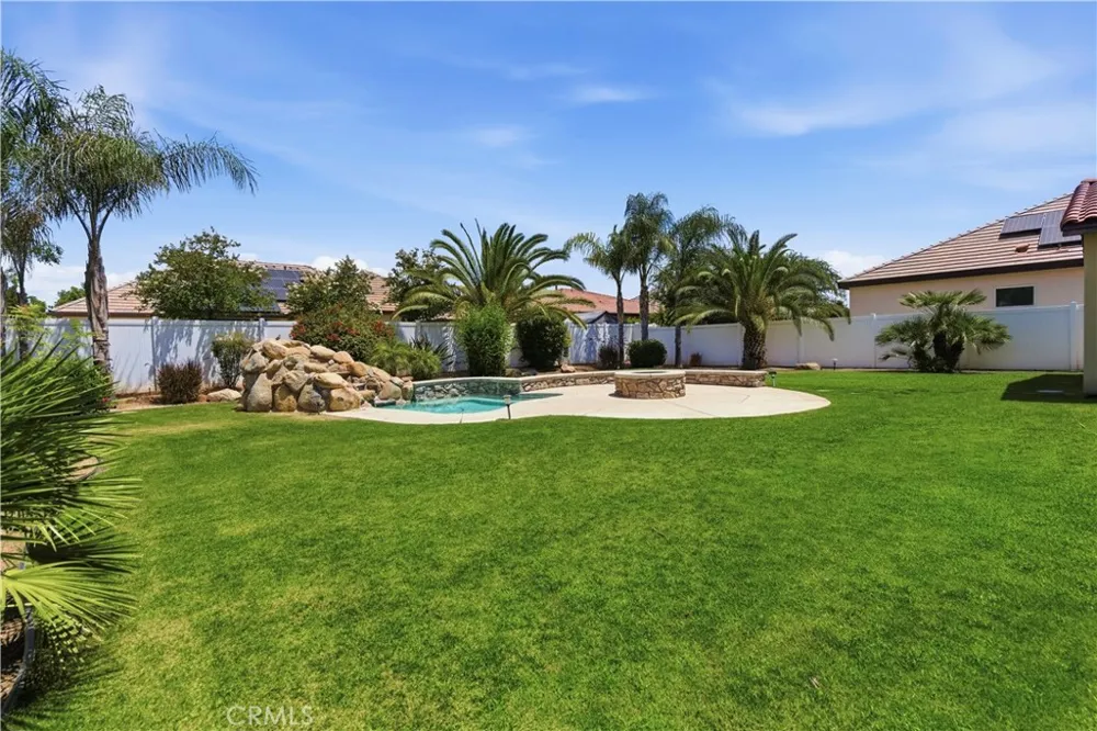 12706 Stillbrook Drive Bakersfield, CA 93311
