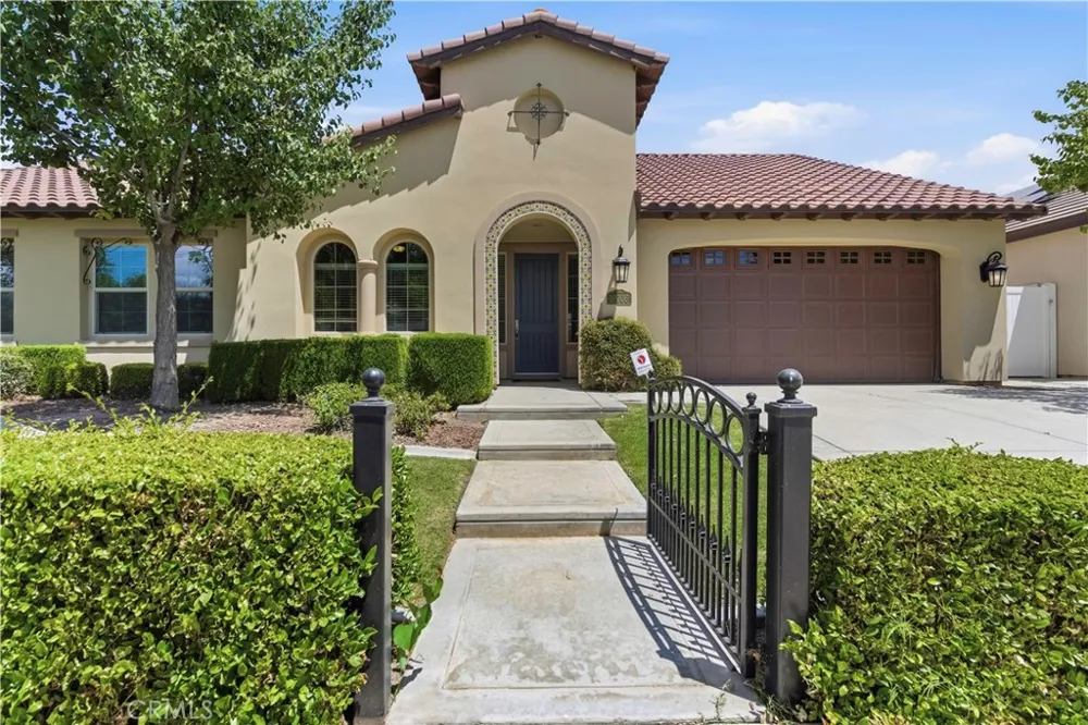 12706 Stillbrook Drive Bakersfield, CA 93311