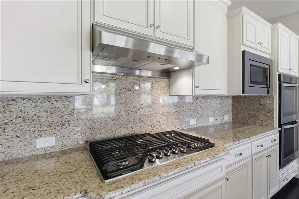 12706 Stillbrook Drive Bakersfield, CA 93311