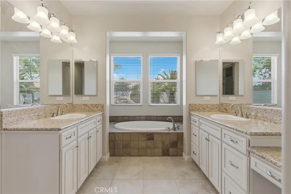 12706 Stillbrook Drive Bakersfield, CA 93311