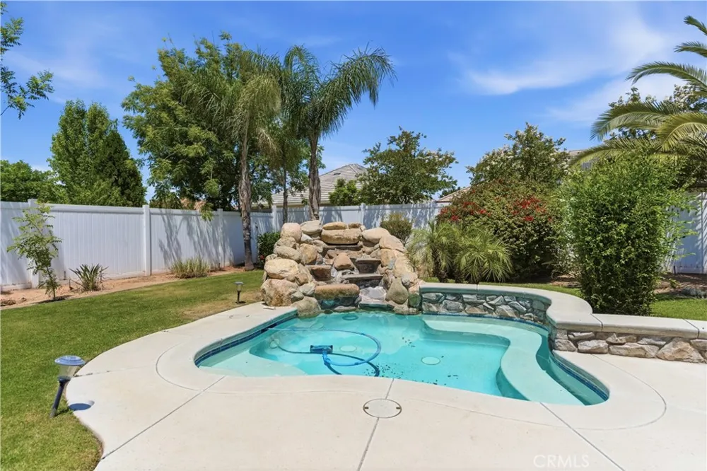 12706 Stillbrook Drive Bakersfield, CA 93311