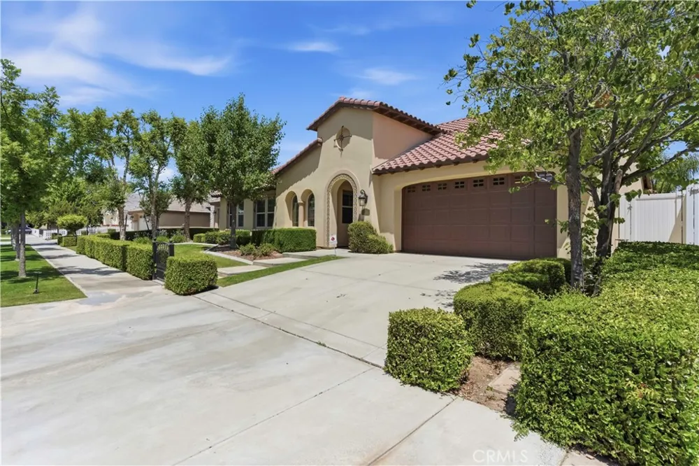 12706 Stillbrook Drive Bakersfield, CA 93311