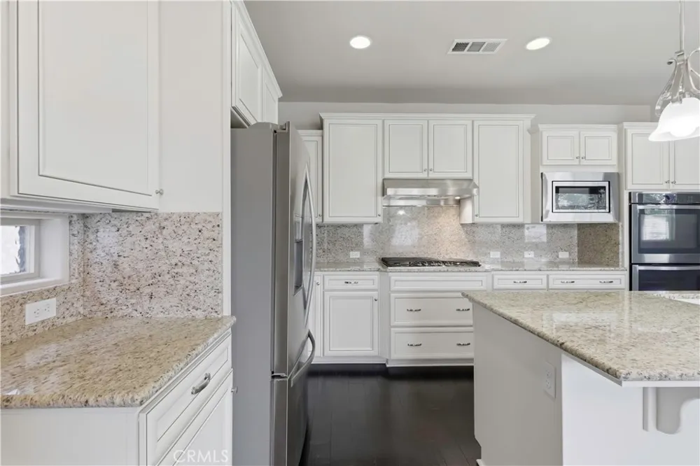 12706 Stillbrook Drive Bakersfield, CA 93311