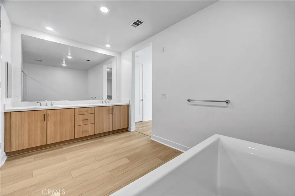 3612 Rivington Irvine, CA 92612