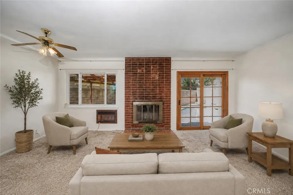 138 Vecino Avenue Glendora, CA 91741
