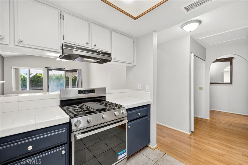 43000 Pearlwood Lancaster, CA 93536