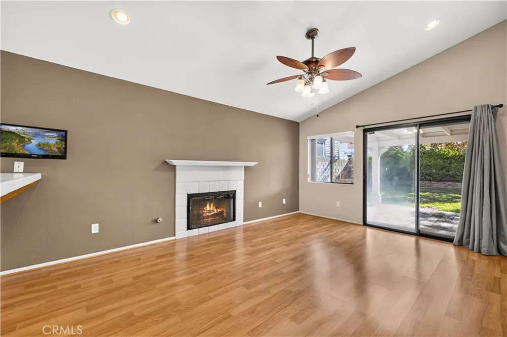 43000 Pearlwood Lancaster, CA 93536