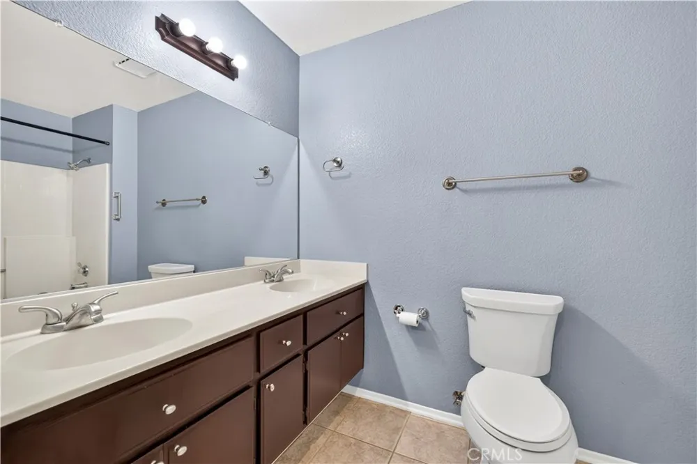 43000 Pearlwood Lancaster, CA 93536