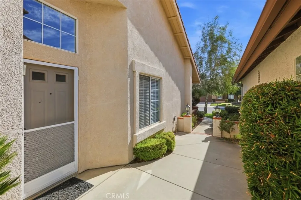1291 Cypress Point Banning, CA 92220