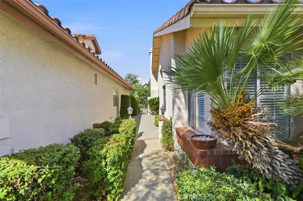 1291 Cypress Point Banning, CA 92220