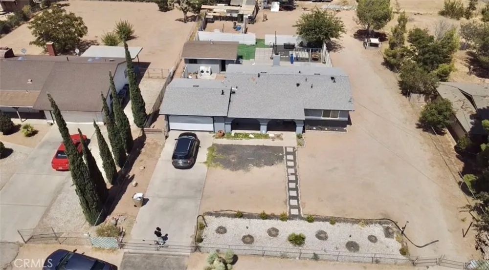 17798 Main Hesperia, CA 92345