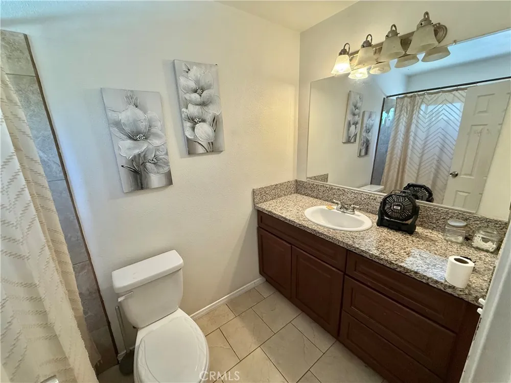 17798 Main Hesperia, CA 92345