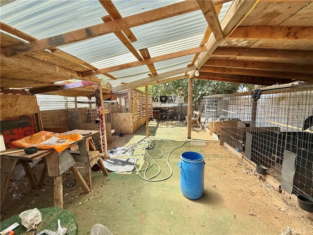 17798 Main Hesperia, CA 92345