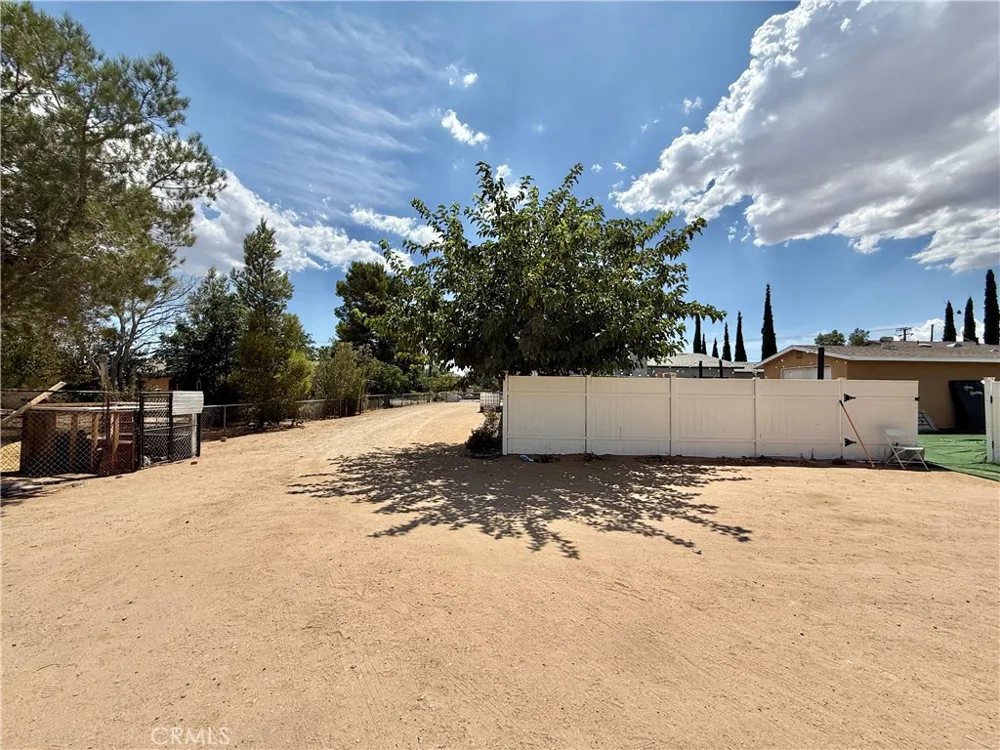 17798 Main Hesperia, CA 92345
