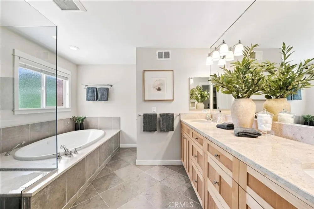 509 Francisca #A Redondo Beach, CA 90277