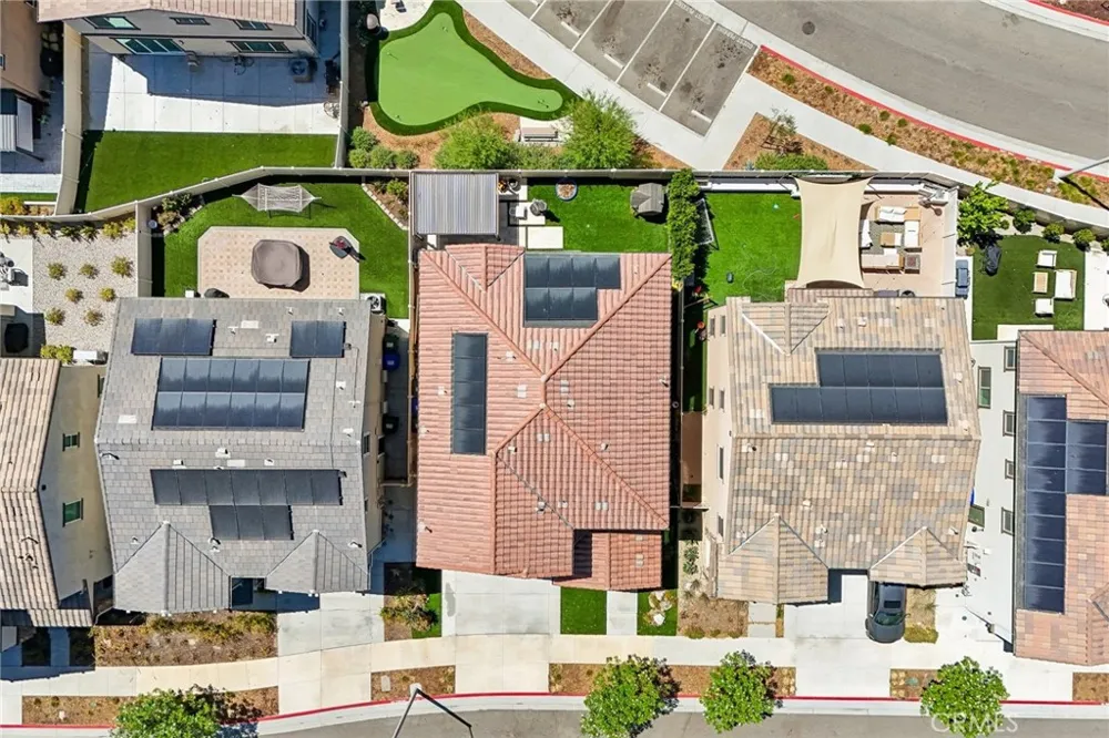 20920 Silvergate Newhall, CA 91321
