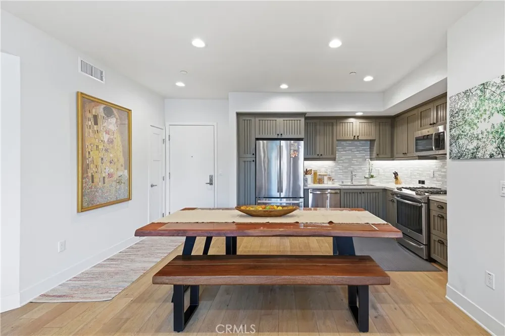 627 Deep Valley Drive #P616 Rolling Hills Estates, CA 90274