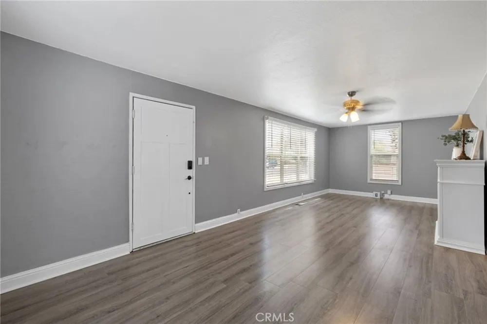 224 E 10th Hanford, CA 93230