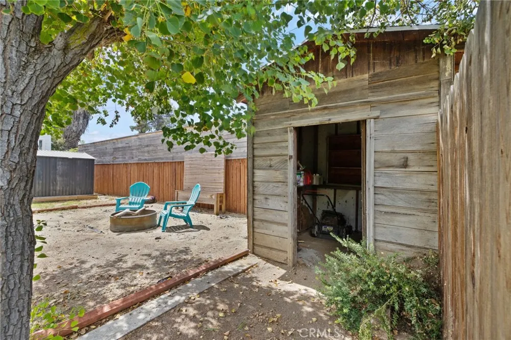 224 E 10th Hanford, CA 93230