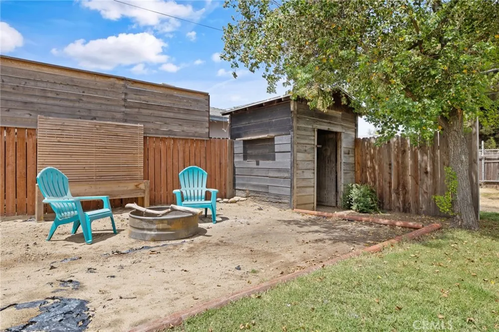 224 E 10th Hanford, CA 93230