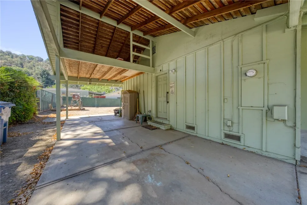 6947 Monte Mar Drive Lucerne, CA 95458