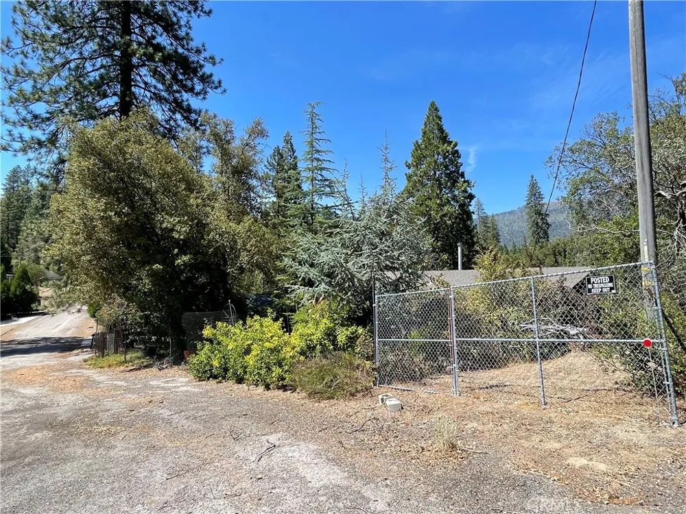5601 Red Ibis Court Mariposa, CA 95338
