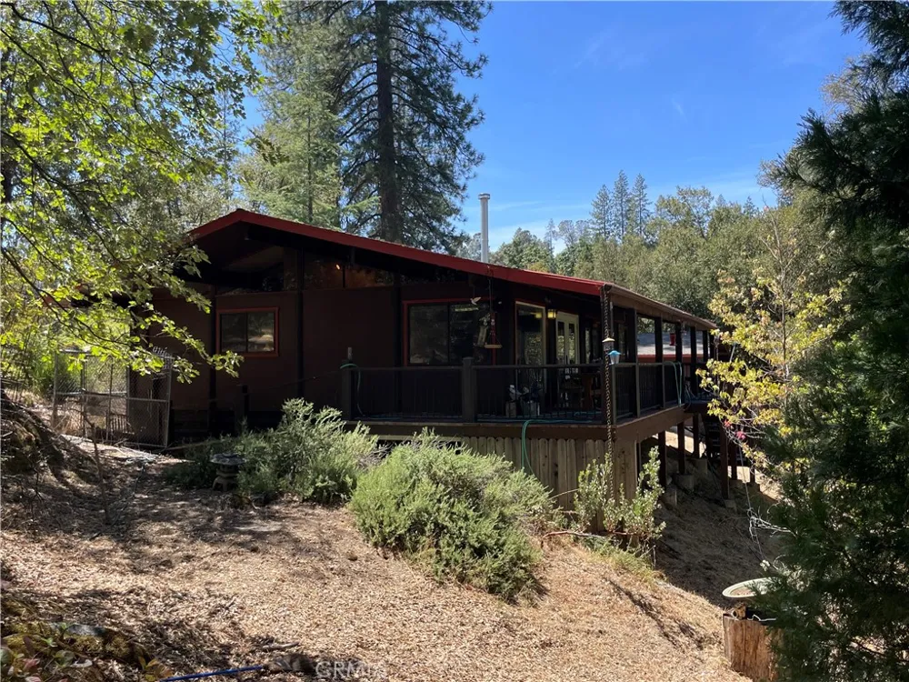 5601 Red Ibis Court Mariposa, CA 95338