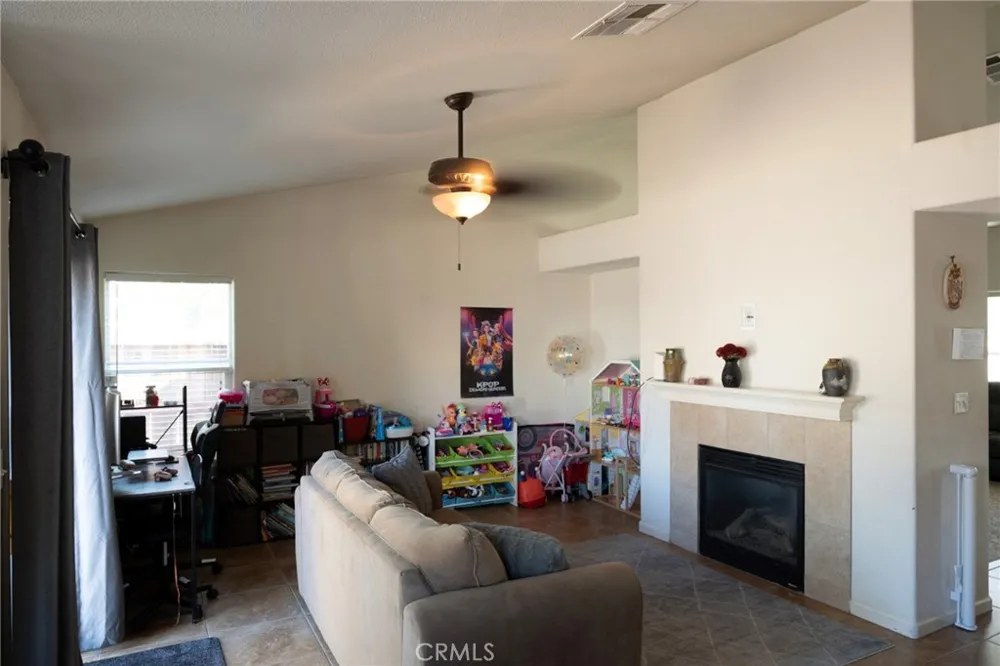 537 Alfarata Boulevard Merced, CA 95341