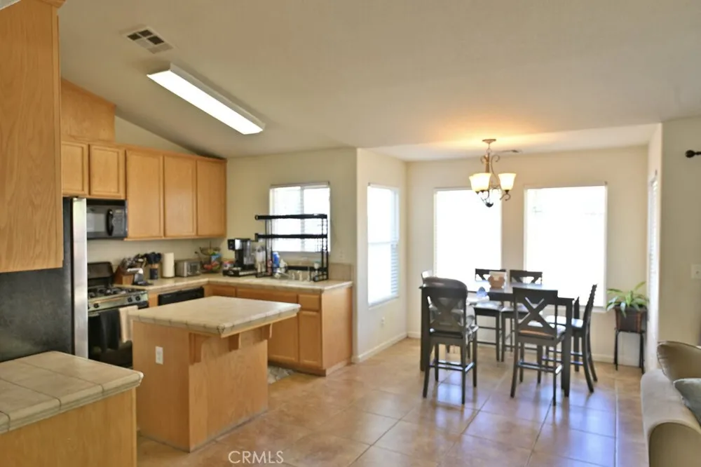 537 Alfarata Boulevard Merced, CA 95341