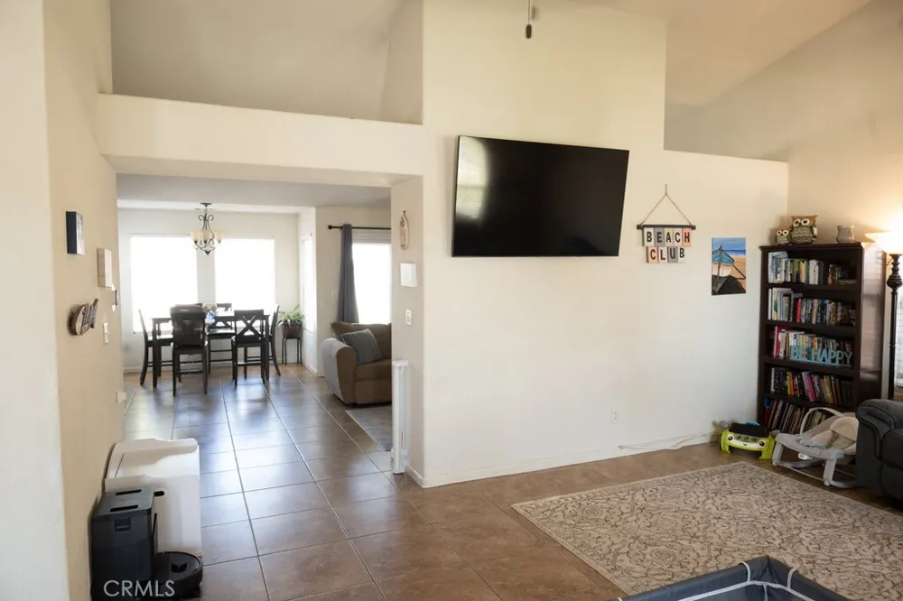 537 Alfarata Boulevard Merced, CA 95341