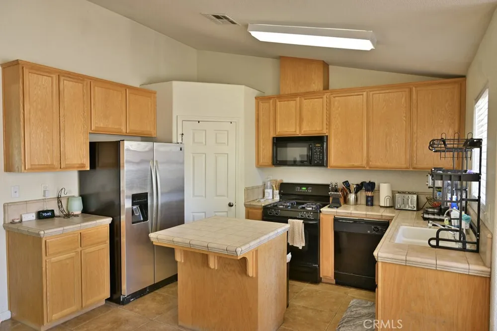 537 Alfarata Boulevard Merced, CA 95341