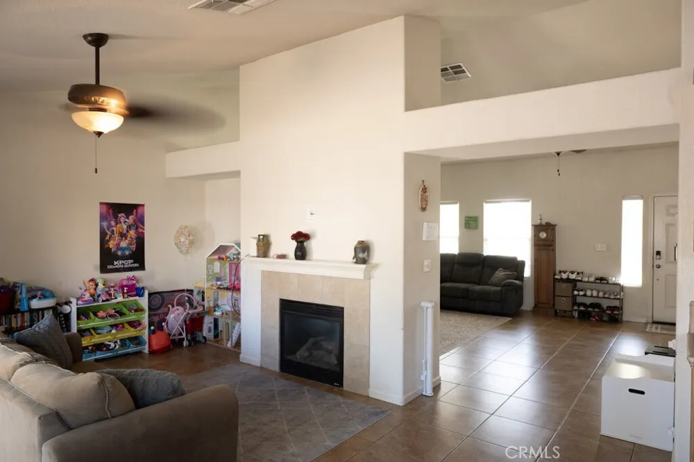 537 Alfarata Boulevard Merced, CA 95341