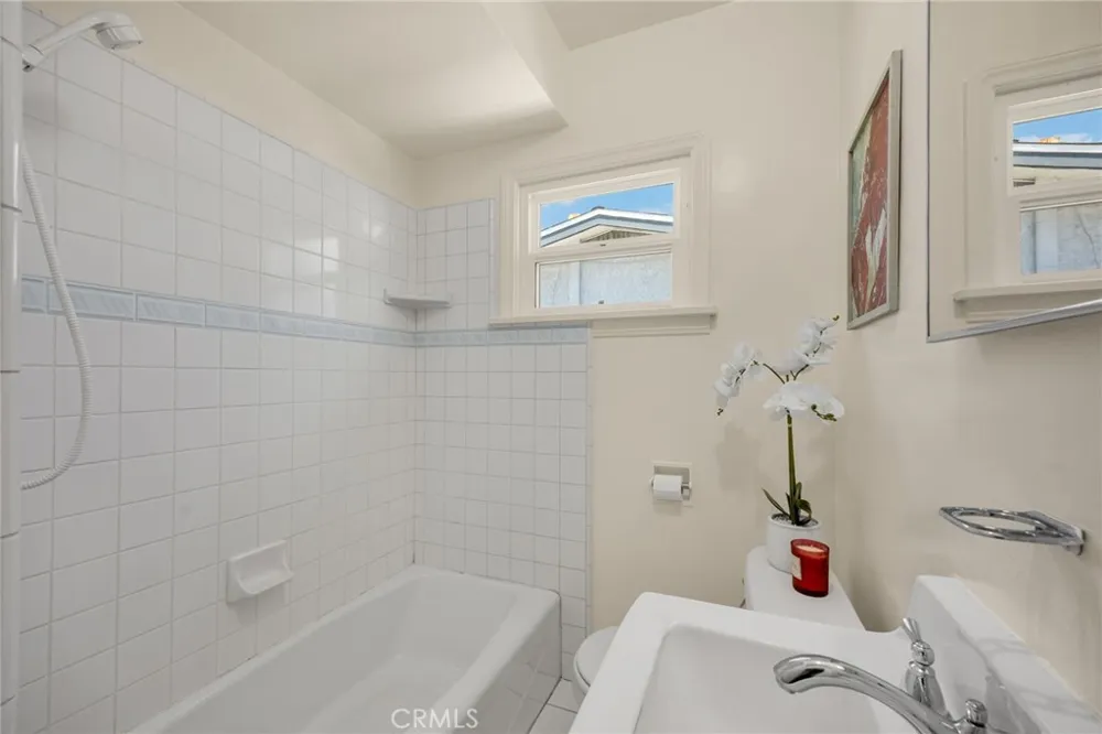 232 Lois Street La Habra, CA 90631