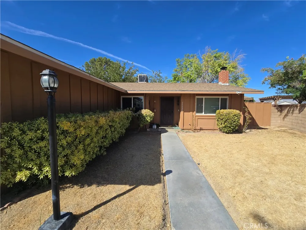 21135 Bancroft Court California City, CA 93505