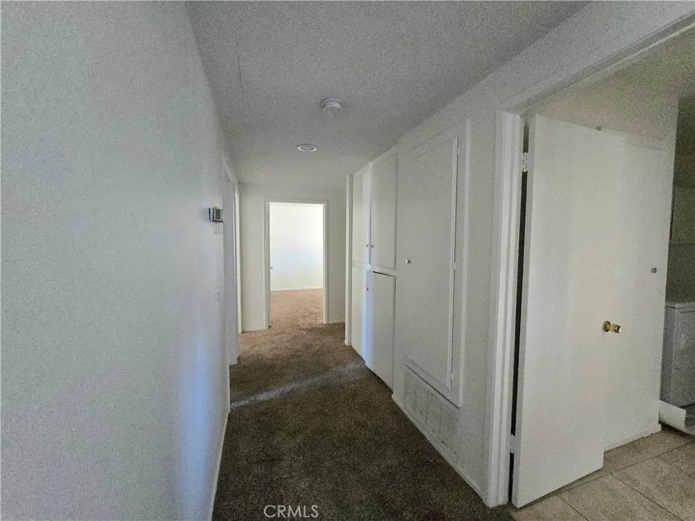 21135 Bancroft Court California City, CA 93505