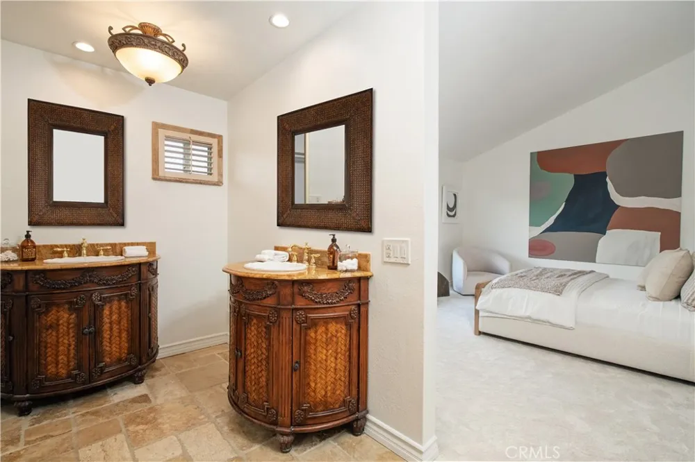 6497 Country Club Drive La Verne, CA 91750