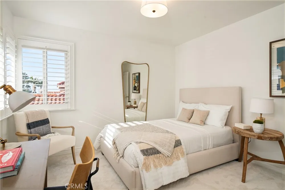 6497 Country Club Drive La Verne, CA 91750