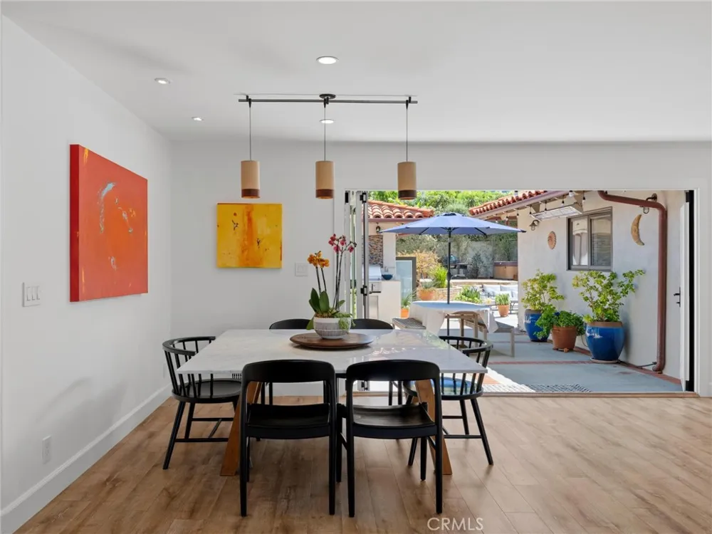 436 Via Media Palos Verdes Estates, CA 90274