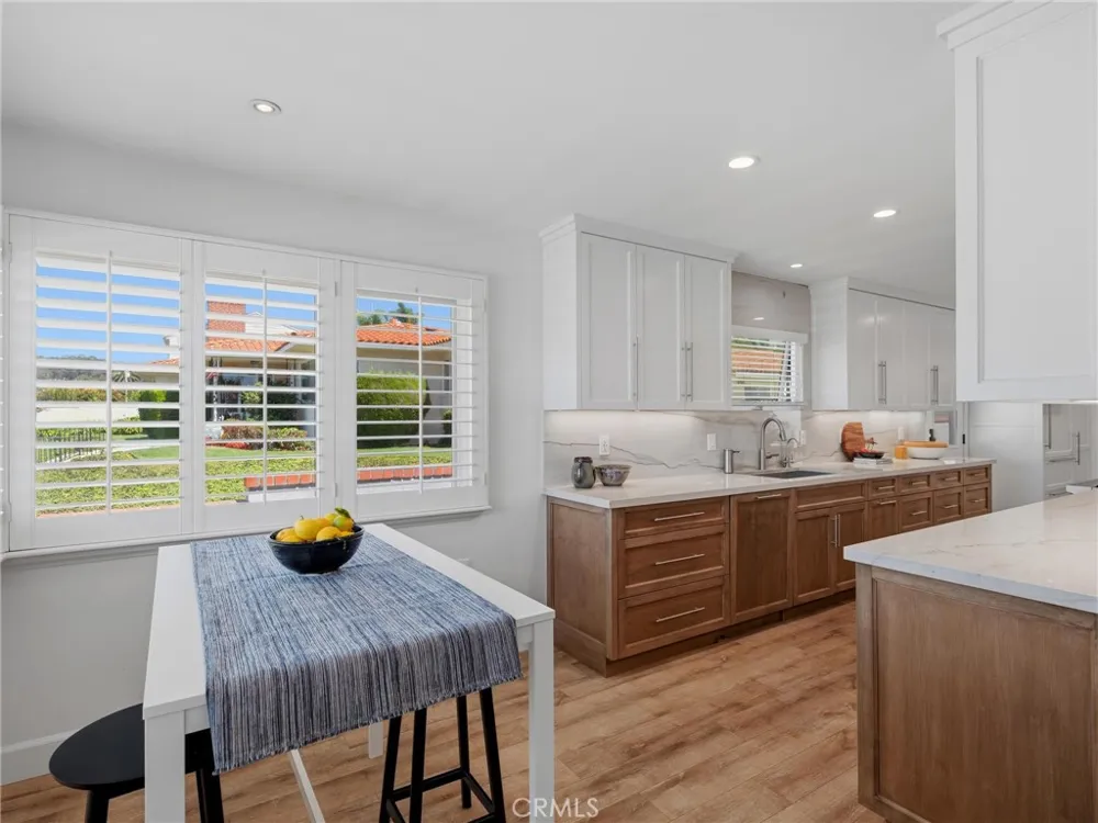 436 Via Media Palos Verdes Estates, CA 90274