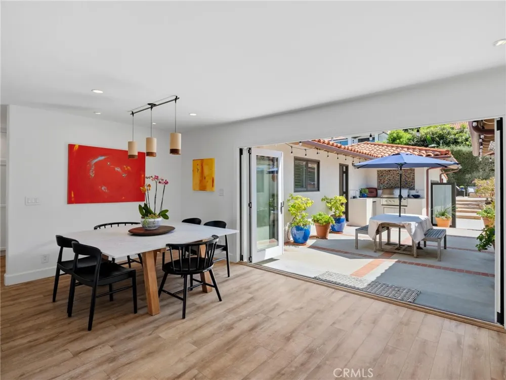 436 Via Media Palos Verdes Estates, CA 90274