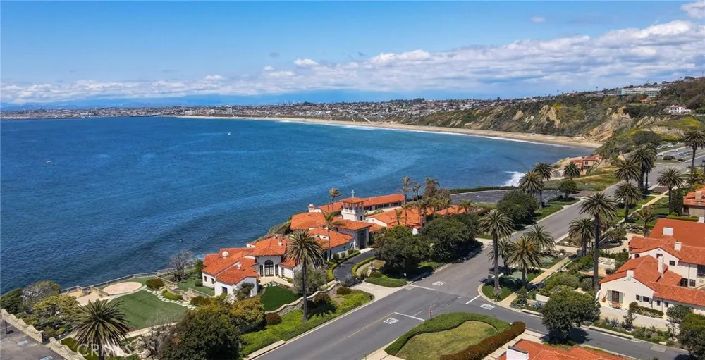 436 Via Media Palos Verdes Estates, CA 90274