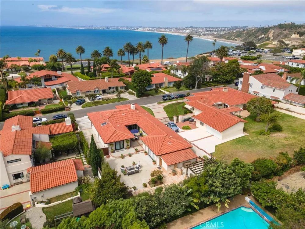 436 Via Media Palos Verdes Estates, CA 90274