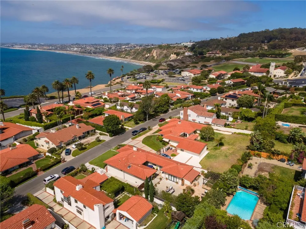 436 Via Media Palos Verdes Estates, CA 90274
