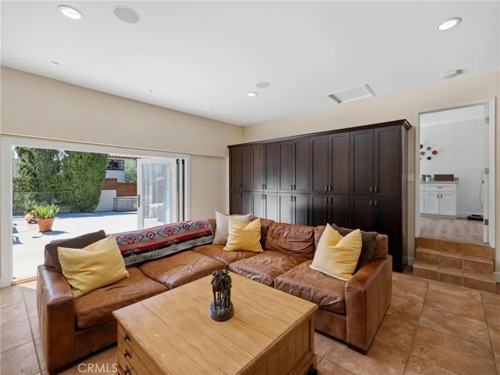 436 Via Media Palos Verdes Estates, CA 90274