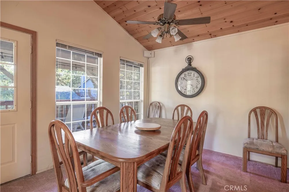 444 Elysian Big Bear City, CA 92314